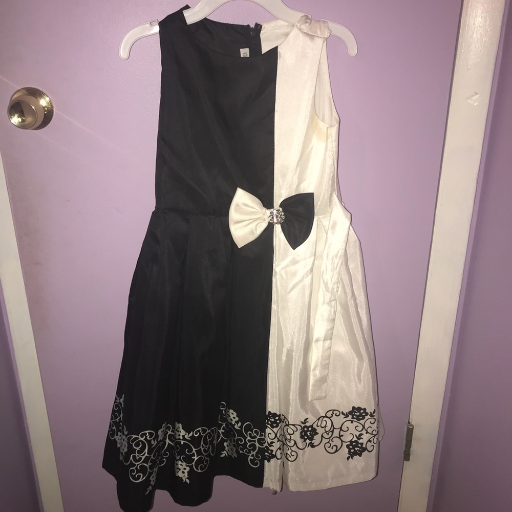 black and white bonnie jean dress